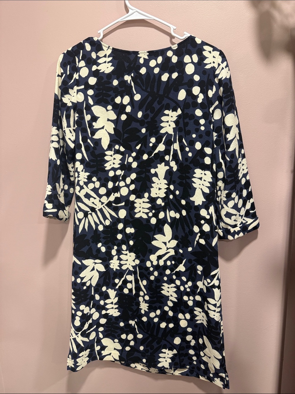 Boden Navy and Cream Floral-Print Long Sleeve Shift Dress - Picture 4 of 5